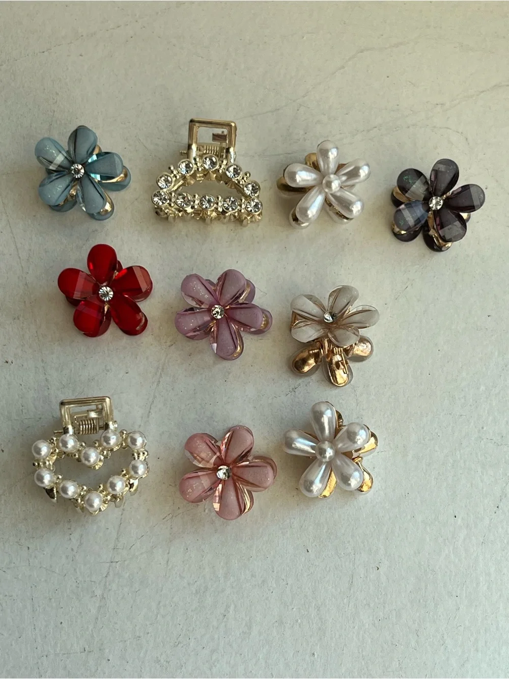 NWOT Mixed Floral Pearl & Crystal Brooch Set - Multicolor